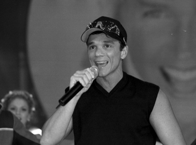 Cantor Netinho morre aos 60 anos; artista marcou gerações com sucessos do axé